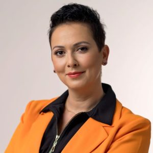 Alina Mańka - Agent Nieruchomości - Freedom