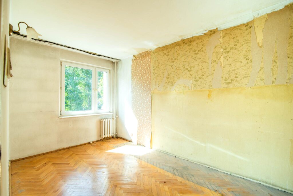Słoneczne mieszkanie w Gdyni Chyloni do remontu - zdjęcie 2